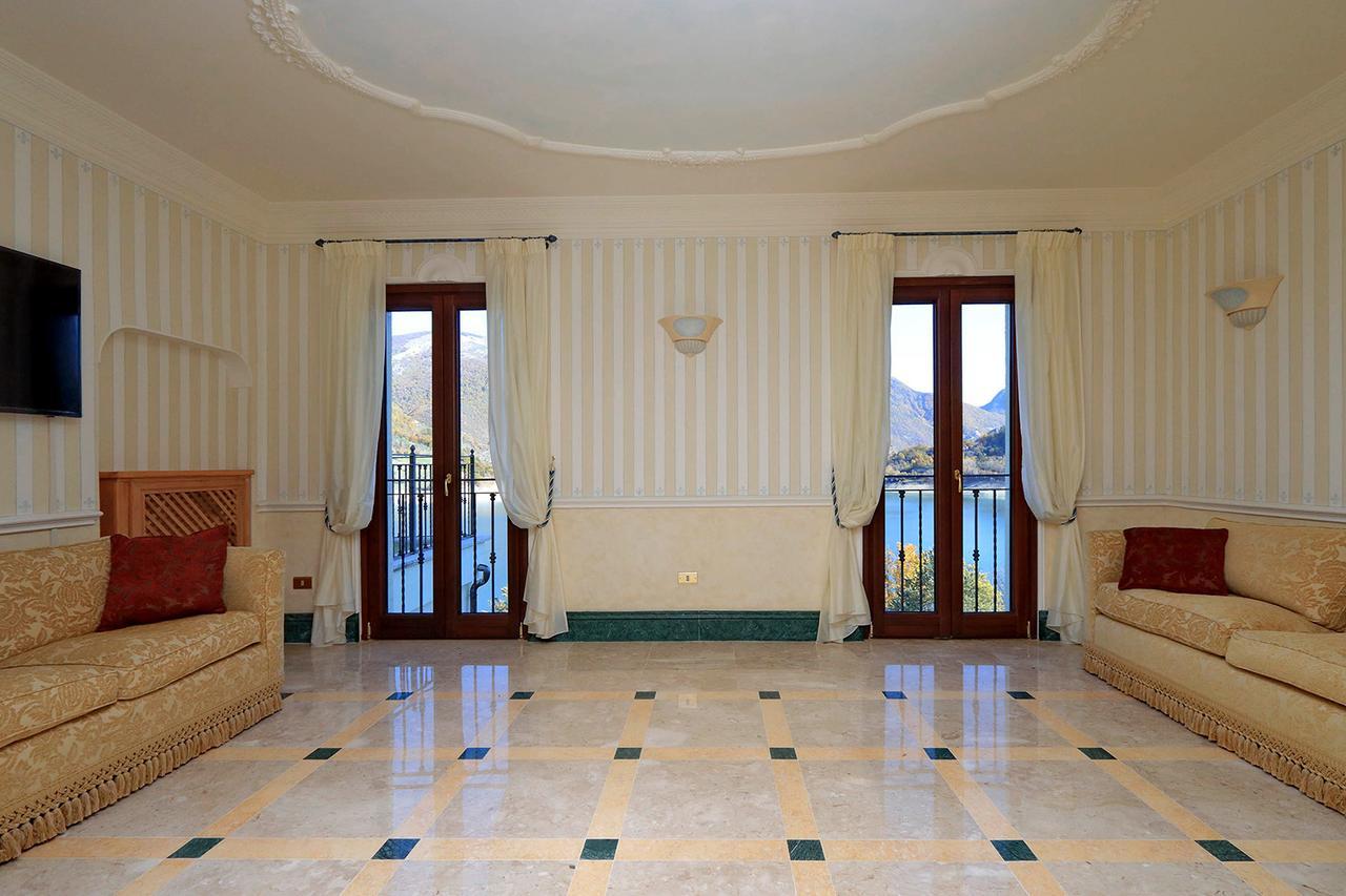 Turano Resort Colle di Tora Buitenkant foto